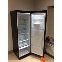 Samsung larder fridge