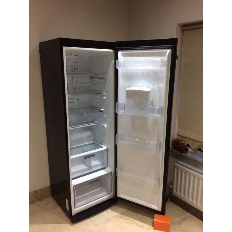 Samsung larder fridge