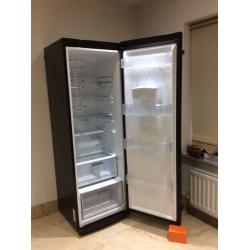 Samsung larder fridge
