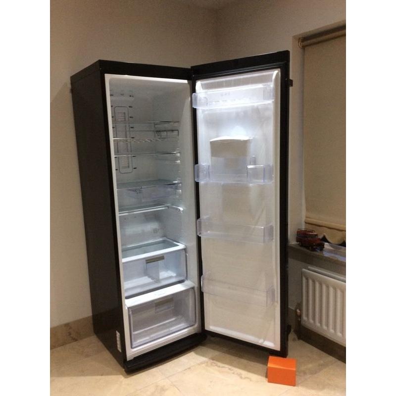 Samsung larder fridge