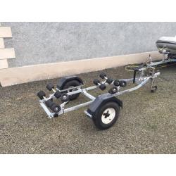 Boat trailer