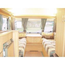2003 Lunar Zenith 4 Berth Caravan with Porch Awning.