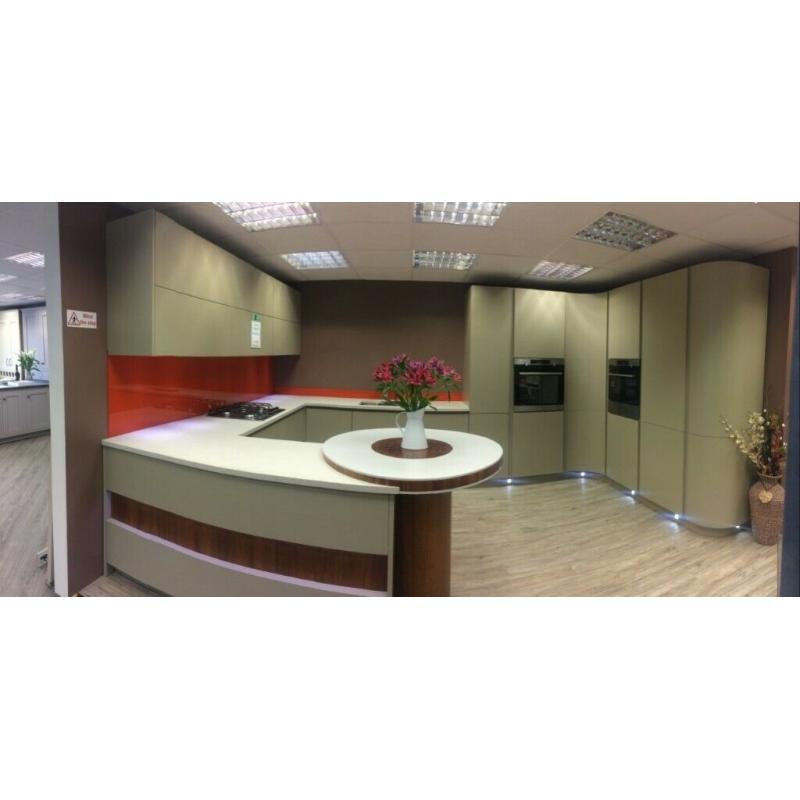 Denby Matt Lacquered Ex Display Bespoke Hand-less Kitchen - With New Appliances