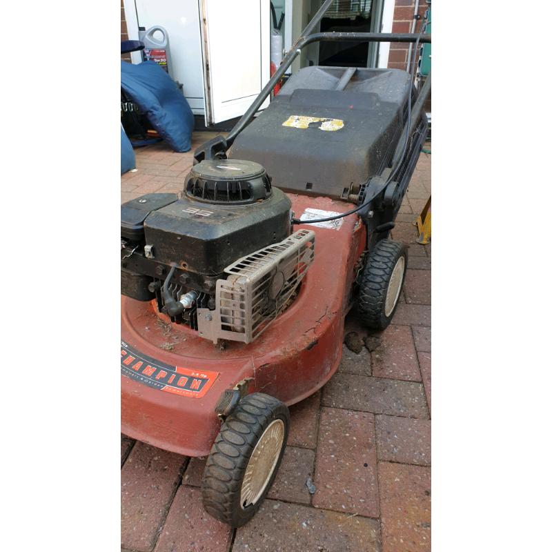 Cheap Cheerfull petrol lawnmower