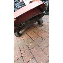 Cheap Cheerfull petrol lawnmower