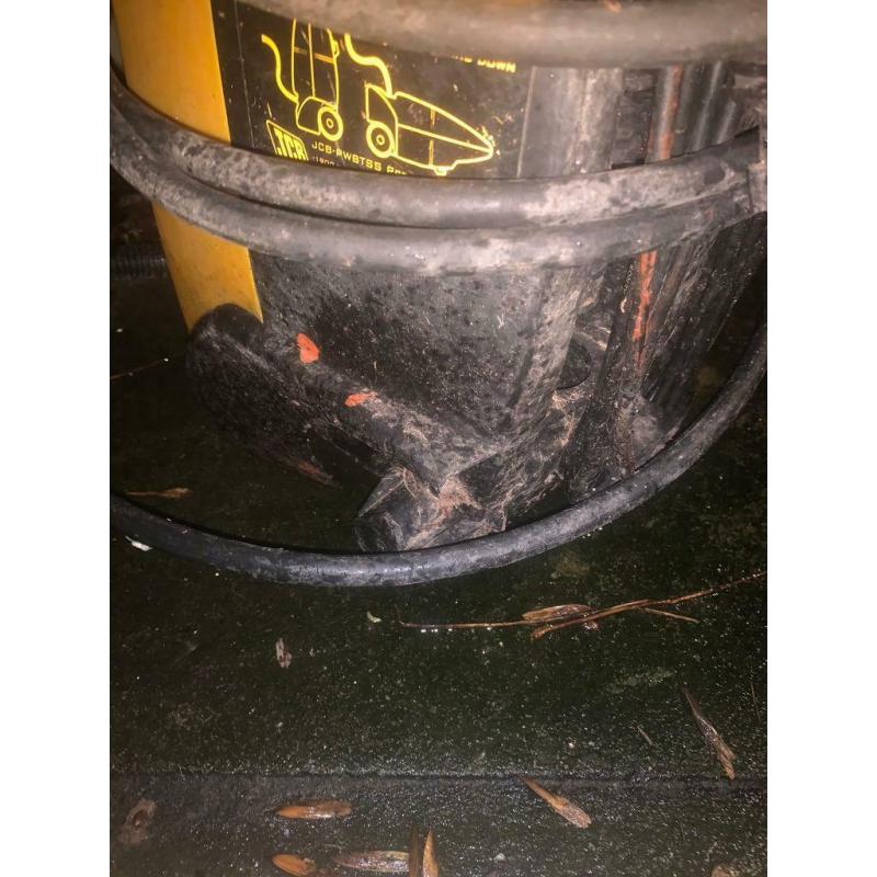 Pressure washer