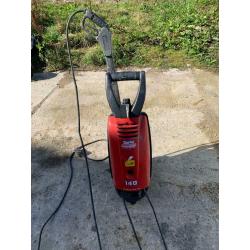 Pressure washer