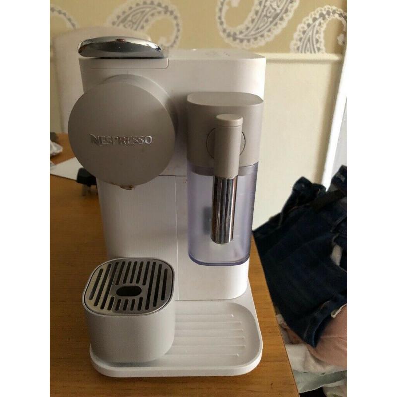De'Longhi Lattissima One Silky White