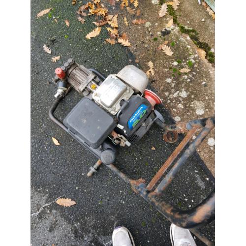 Honda petrol pressure washer