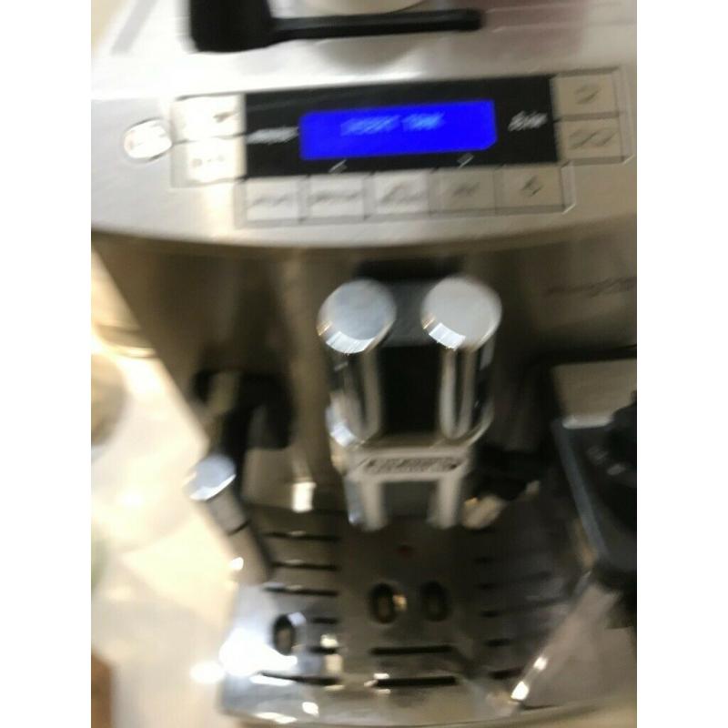 Delonghi Coffee machine