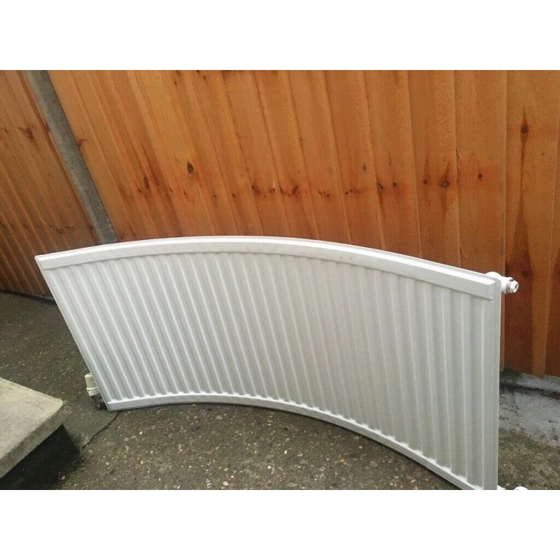 1300X600 single convector curved radiator.
