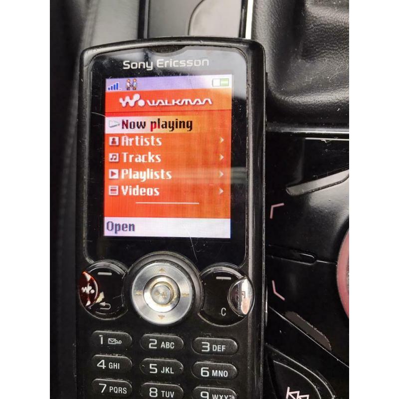 Sony Ericsson w810i mobile EE