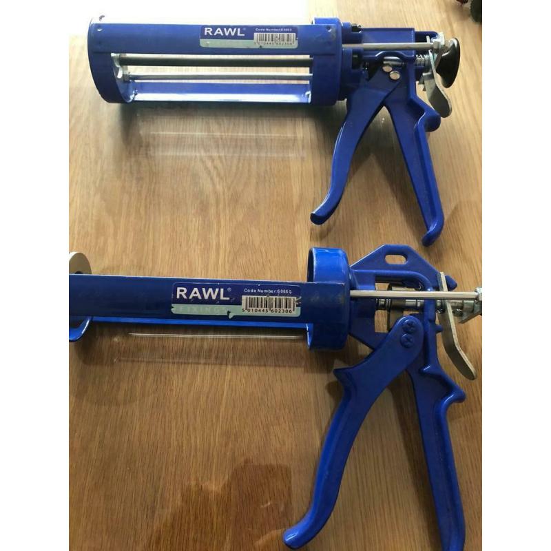 Rawl resin applicator