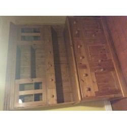 Pine dresser