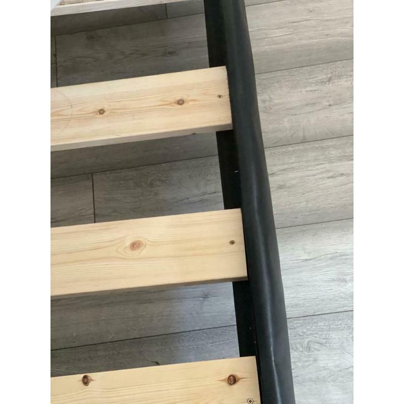 King size bed