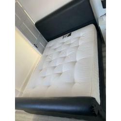 King size bed