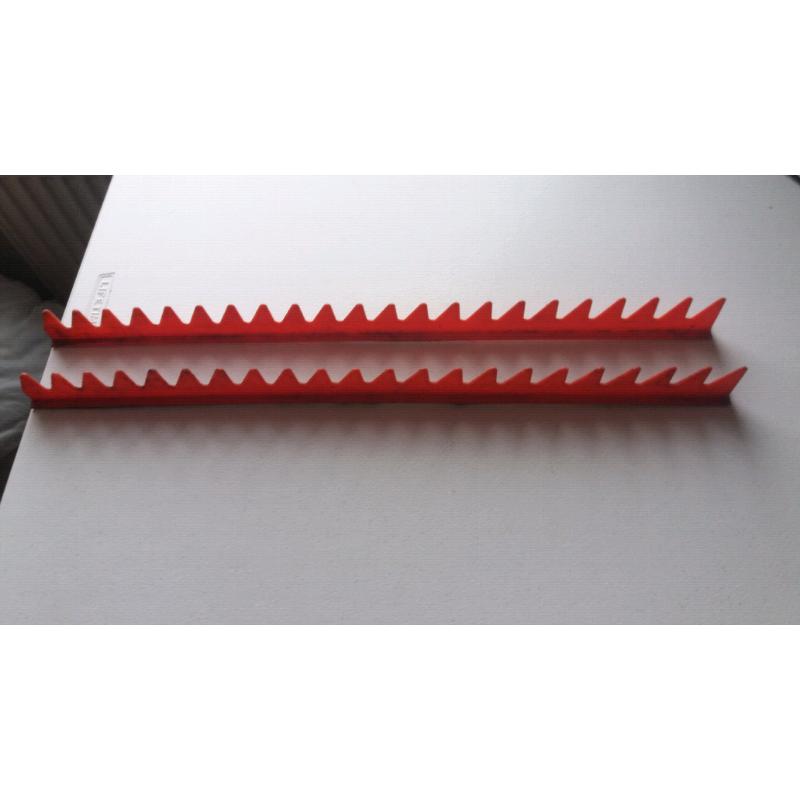 Snap on large spanner rail