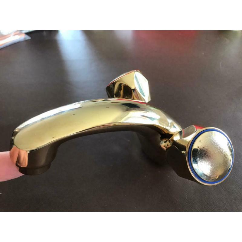 Mono basin mixer tap - Gold.
