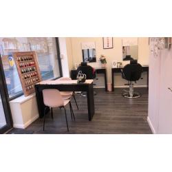 Nail technician station to rent