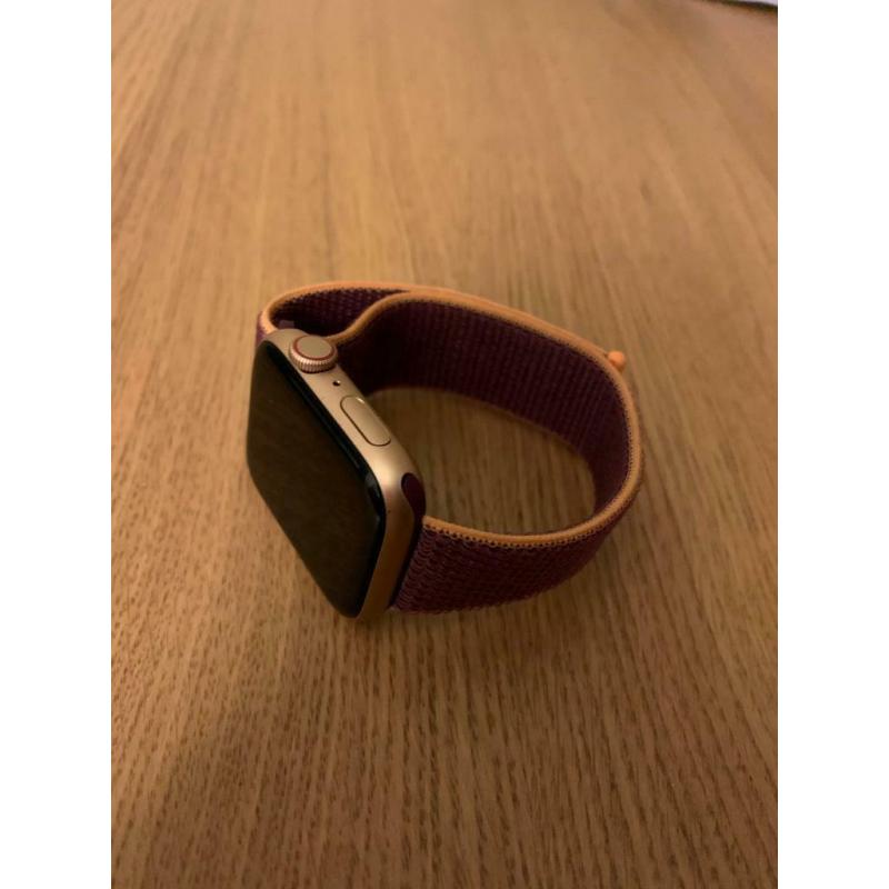 Apple Watch SE
