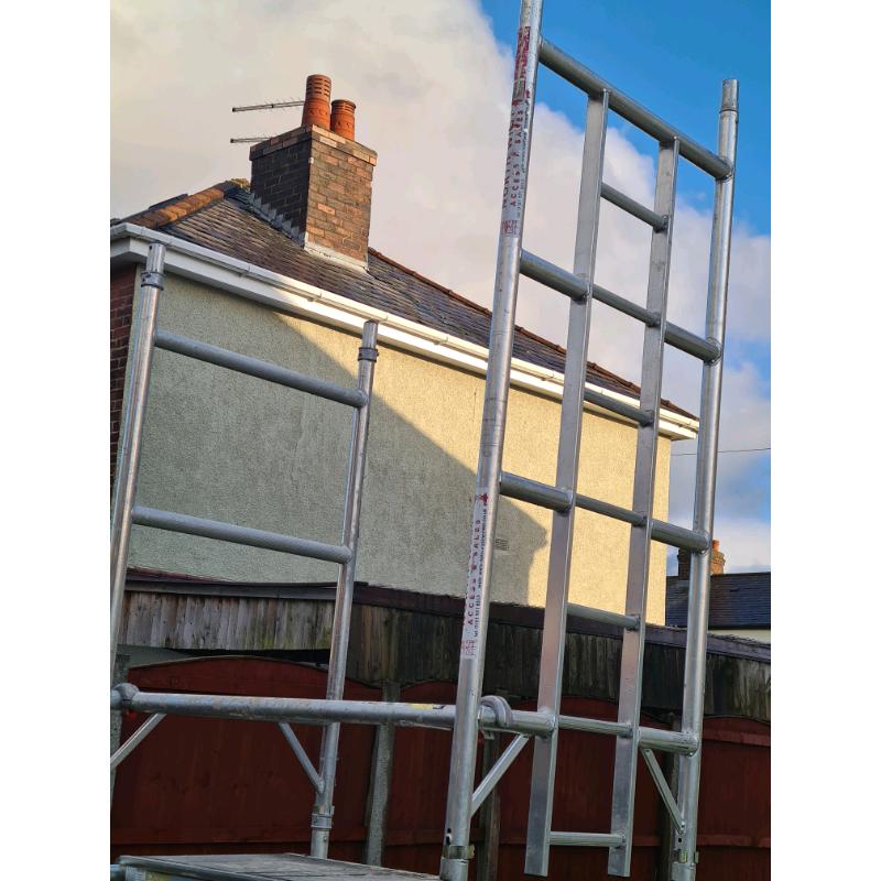 Scaffolding like new