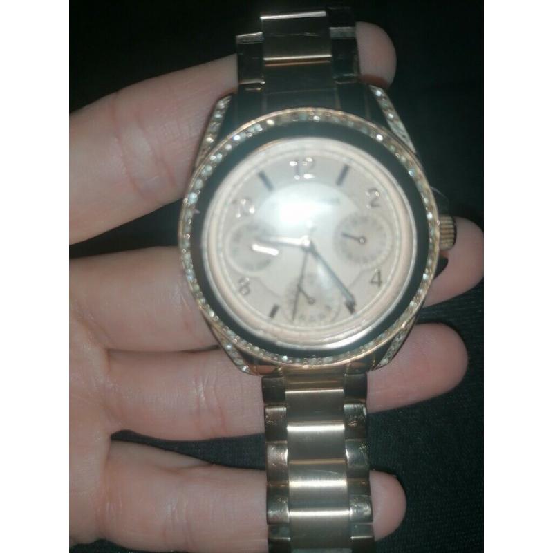 Michael kors gold watch