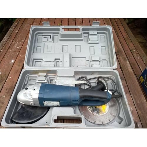 9'' (230mm) Angle Grinder, 240v
