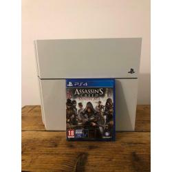 PlayStation 4 + 2 controllers