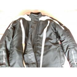 Motorcycle jacket