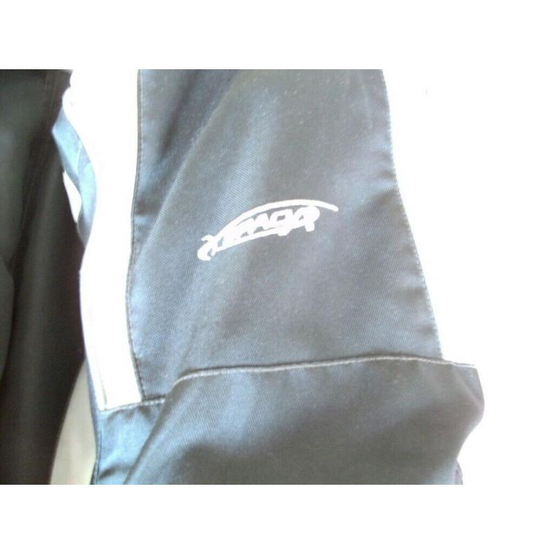 Motorcycle jacket