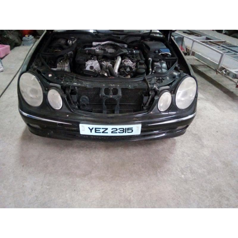 Mercedes W211 2005 E280 3.0 v6 diesel for breaking