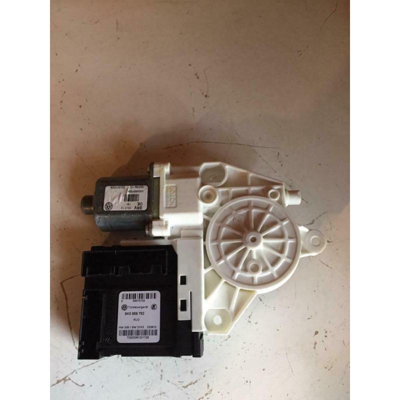 Vw Golf MK6 Passenger side front window motor ( 5K0959702H )& ECU Controller ( 5K0959792 )