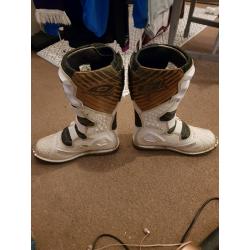 ONEAL Motocross Boots, size 9.5