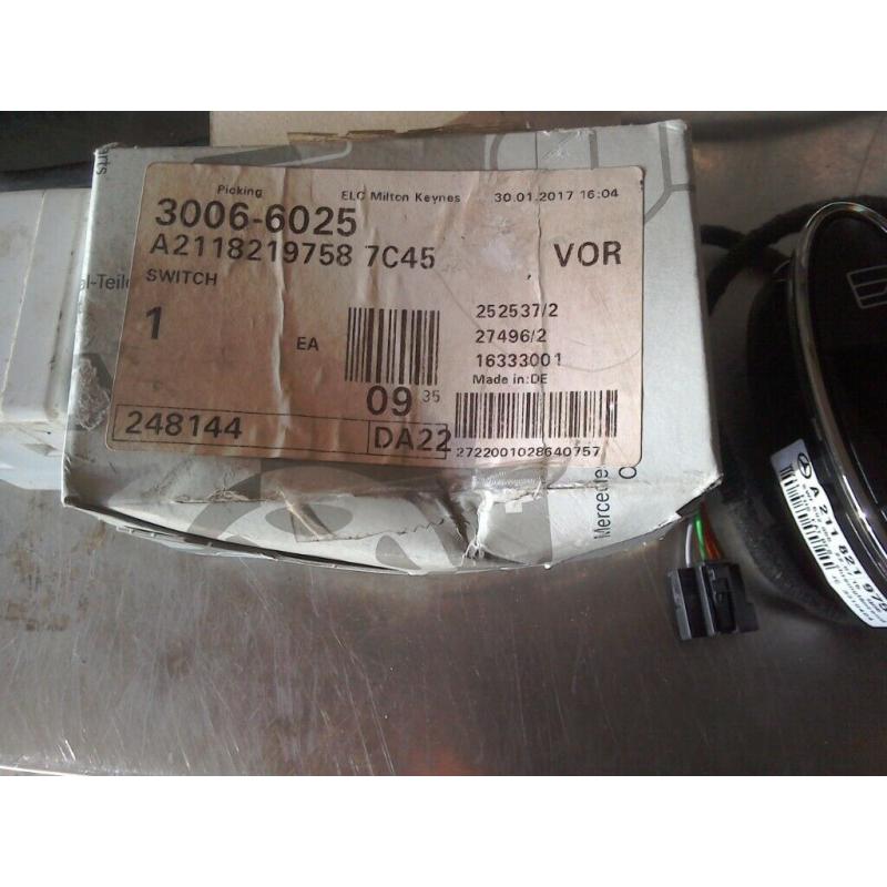 Mercedes electric window door switch brand new