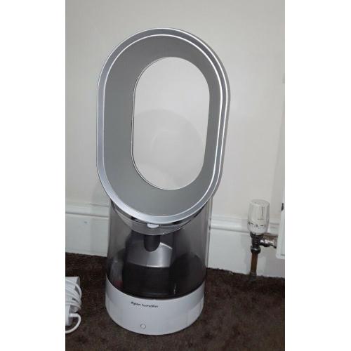 Dehumidifier and FREE TV trolley