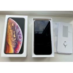 iPhone XS 64GB UNLOCKED