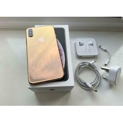 iPhone XS 64GB UNLOCKED