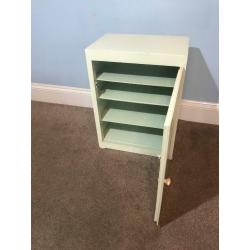 Unusual Vintage Cream Wooden Cupboard with 3 Fixed Shelves Ideal for keeping Medicines or Crafts R68
