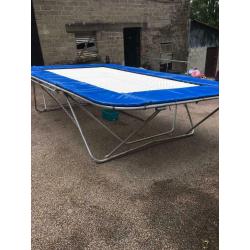PROFESSIONAL TRAMPOLINE