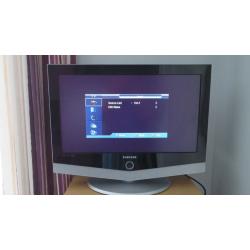 Samsung 26" HD Ready LED TV with Remote
