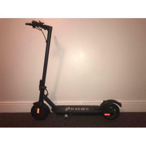 Electric scooter
