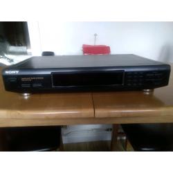 HI FI SOUND SYSTEM