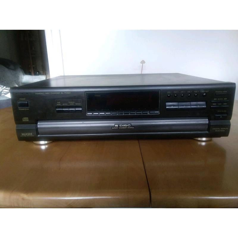 HI FI SOUND SYSTEM