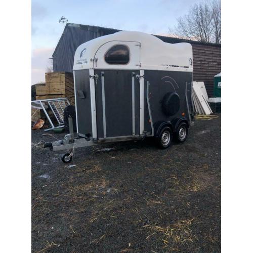 cheval liberte horse trailer