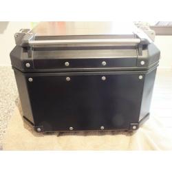 Givi OBK58 Trekker Outback Black Line Top Box