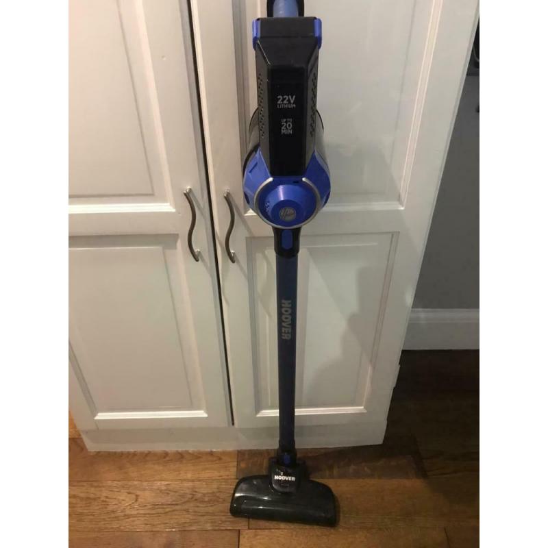 Hoover Freedom 2in1 Cordless lightweight vacuum