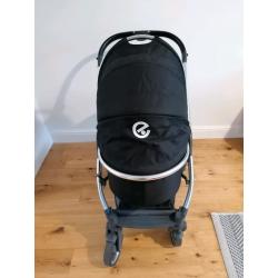 Oyster 2 pushchair and carrycot. Suitable from birth