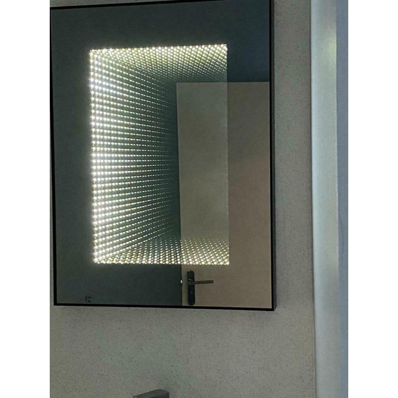 LED Illusion Mirror