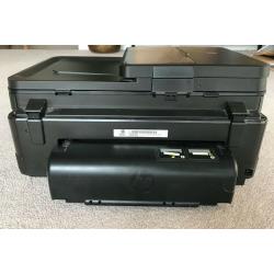 Hewlett Packard Photosmart 7520 All-In-One InkJet Printer