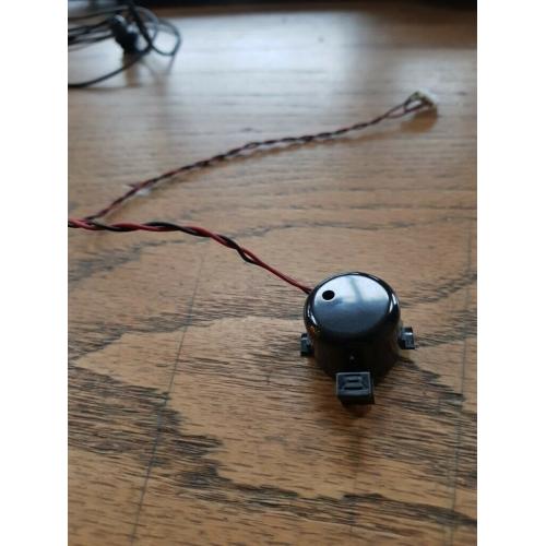 Internal computer speaker